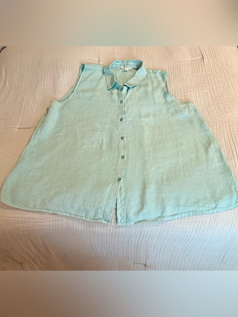 Eileen Fisher Women’s Organic Linen Sleeveless Button-Front Top in Aqua. Sz XL